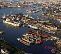 Перевалка контейнеров через морской порт Санкт-Петербурга за полгода 2018